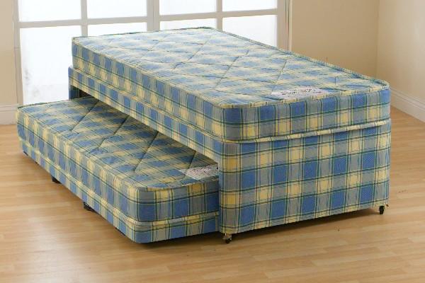 Miamiguestbed.JPG